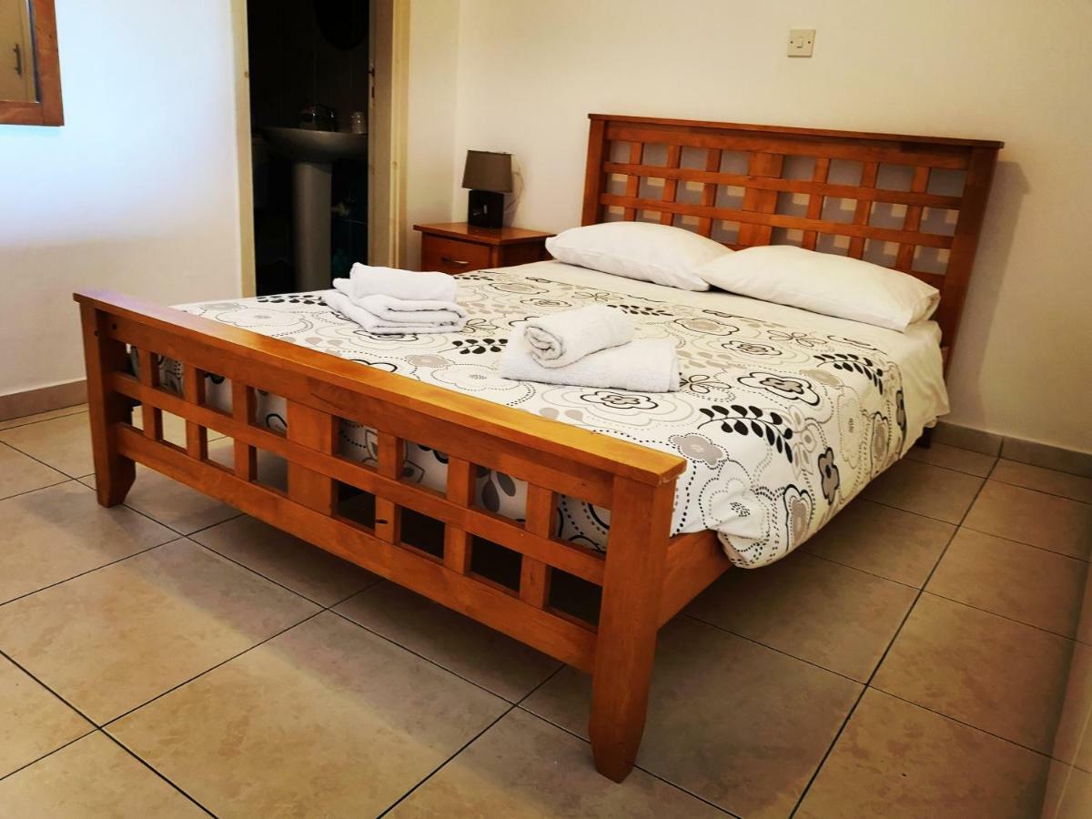 Panorama Court Apartman Paphos Kültér fotó